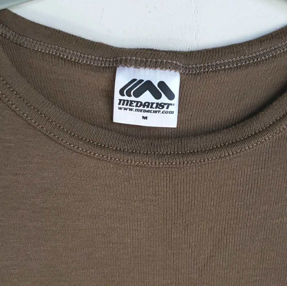 Medalist Brown Base Layer Long Sleeve Under Shirt Size Medium